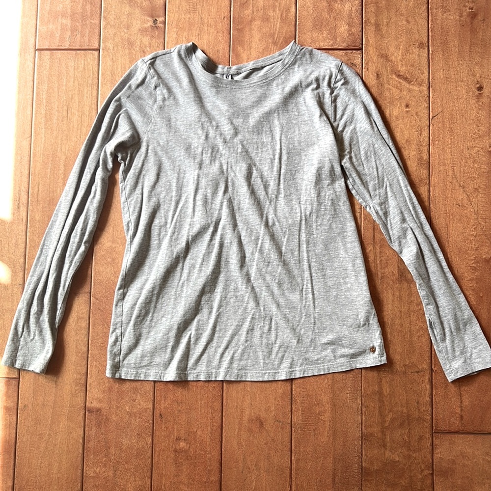 Fabletics long sleeve rouched back